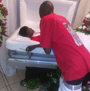 Meet your Posher, Horace